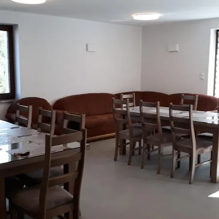 別荘 Dom Z Basenem I Widokiem Na