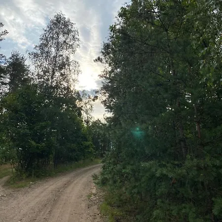 Dom Z Basenem I Widokiem Na *