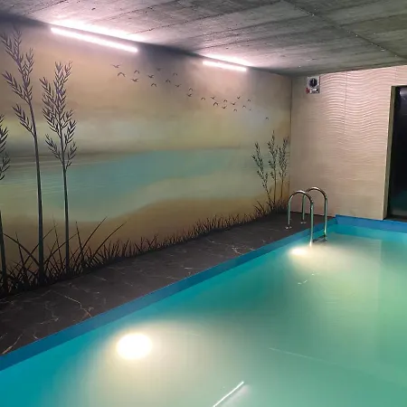 Dom Z Basenem I Widokiem Na Radun